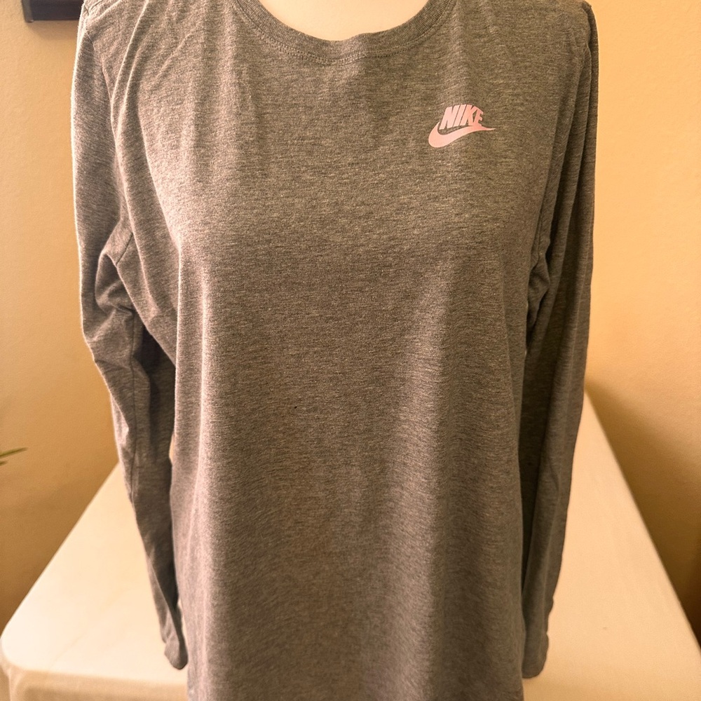 Nike Gray Relaxed Long Sleeve Tee